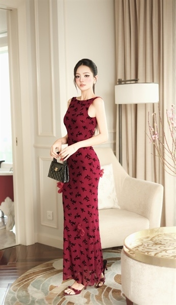 THAOBIBI Sleeveless Backless Floral Maxi Dress