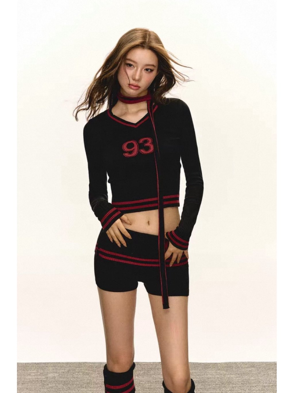 Ariseism Yuki Two-Piece Set Long Sleeve Crop Top and Shorts