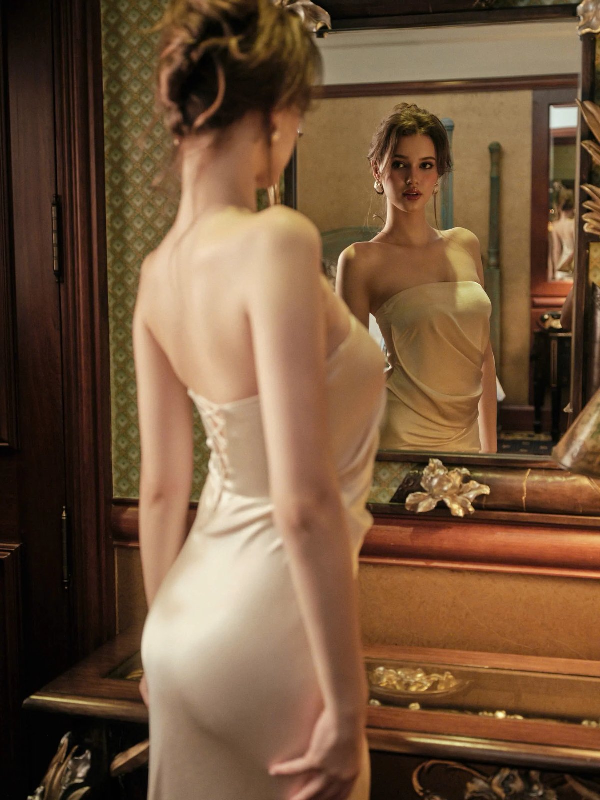 KISSERINE MONROE Satin Strapless Dress