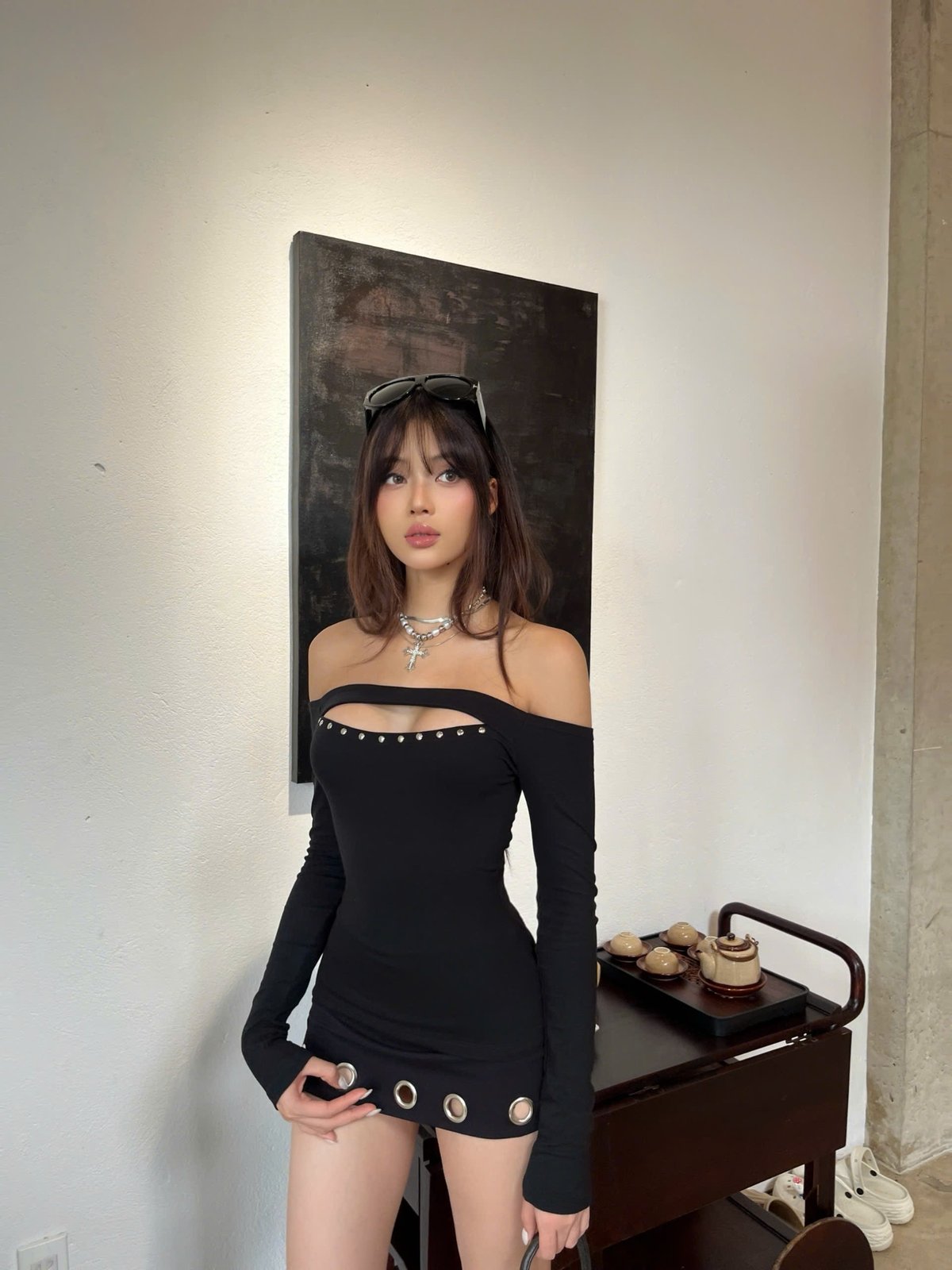 KILL SYSTEM ZEUS Off-the-Shoulder Cut-out Long Sleeve Top