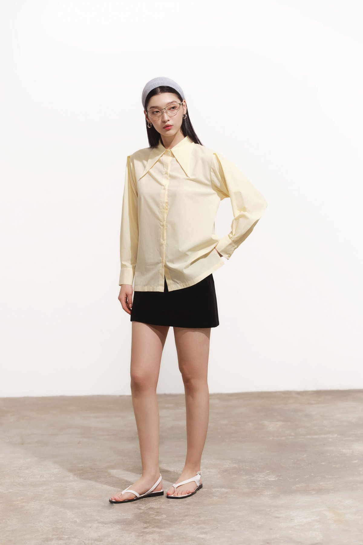 DOTTIE Sharp Collar Shirt T0348