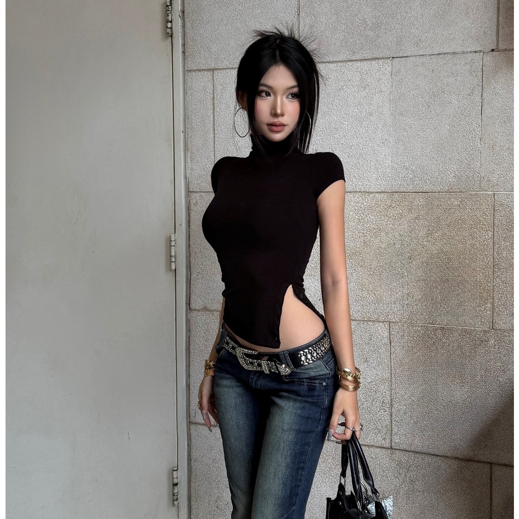 TWENTI Knit Mock Neck Short Sleeve Top with Button Detail