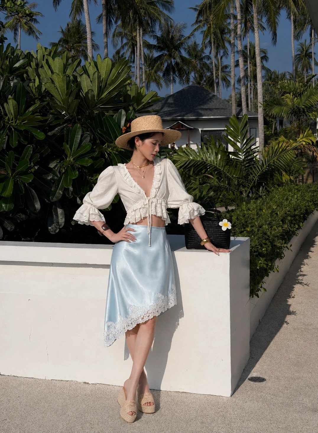 Sugar Crush Jiso Satin Lace Trim Midi Skirt 復古蕾絲滾邊緞面中長裙