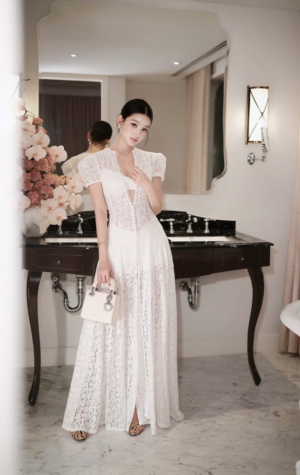 CHOU CHOU Lace Bra and Dress Set