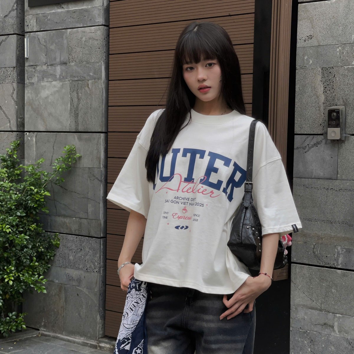 OUTERITY Boxy Espresso 圖案短袖 T-shirt