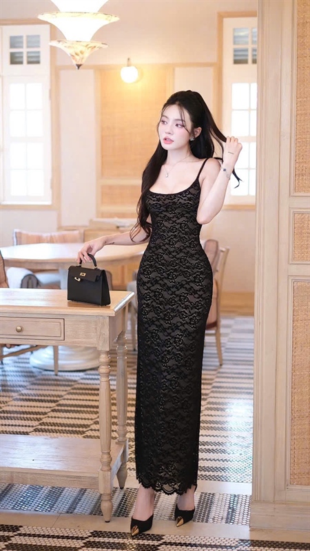 THAOBIBI Heart Knit Lace Maxi Dress