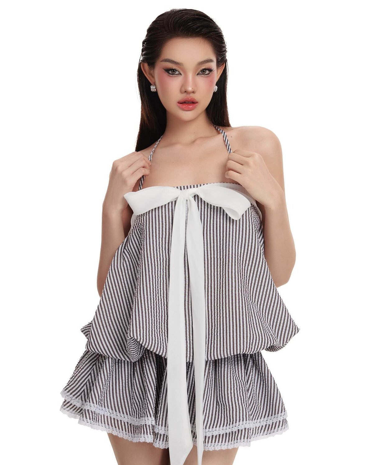LANE CÌ Linci Striped Set 黑白條紋上衣與短裙套裝