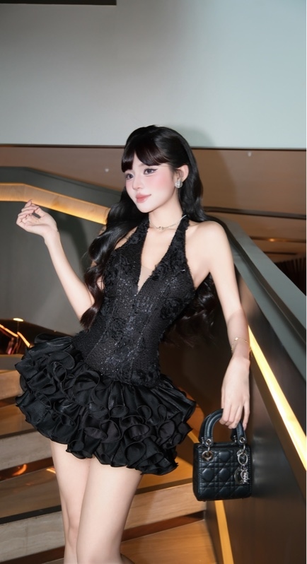 THAOBIBI 亮片荷葉邊層次吊帶短裙 Party Dress