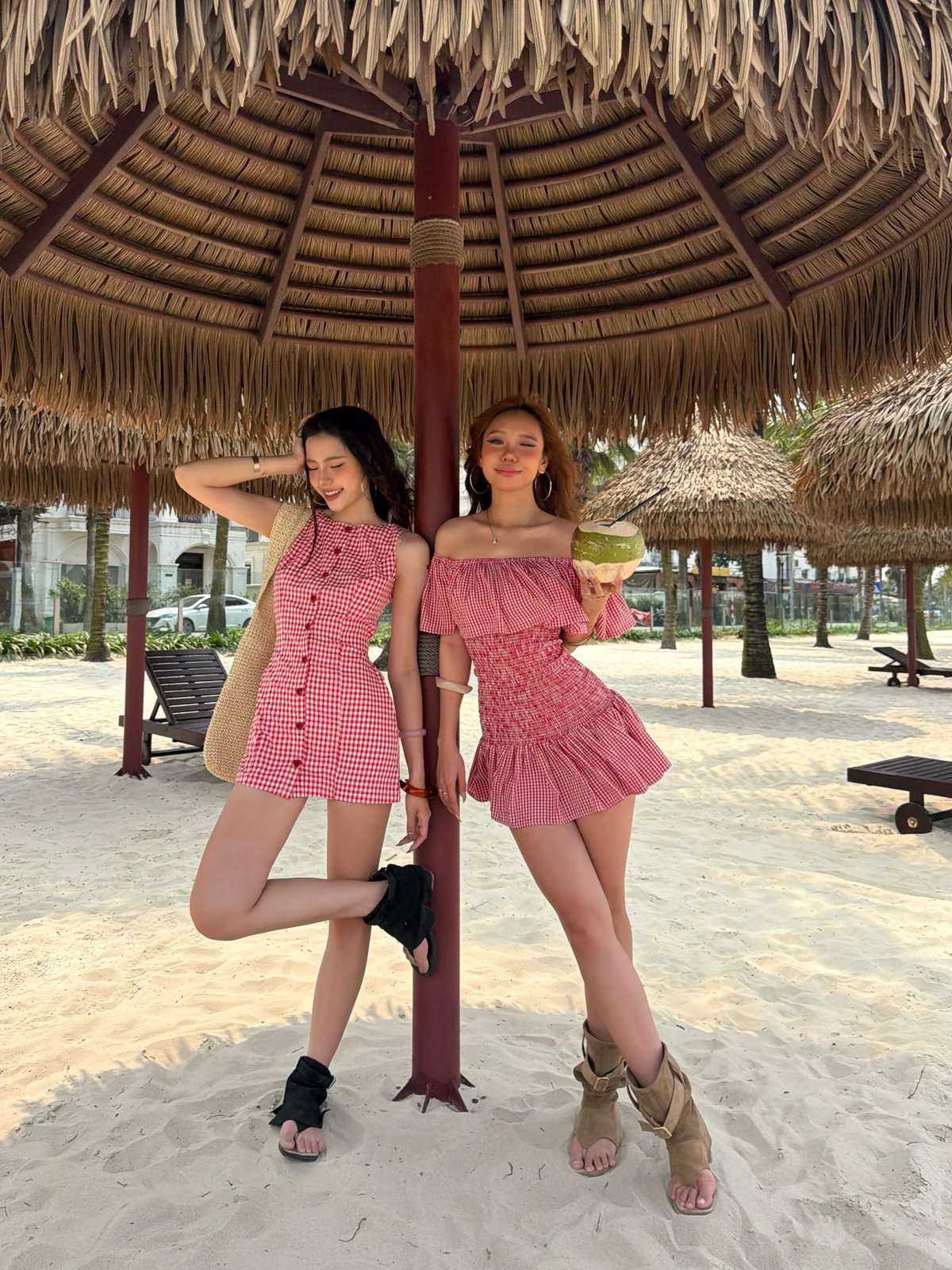 Sugar Crush LOVE Dress 紅色格紋心型鈕扣緊身連身短裙