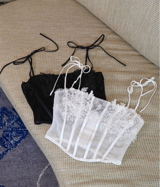 THAOBIBI Lace Patchwork Mesh Camisole Top