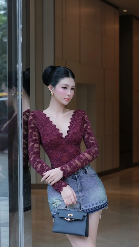 THAOBIBI 蕾絲修身連體衣