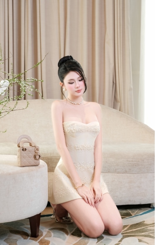 THAOBIBI 珍珠裝飾抹胸短裙 晚宴禮服