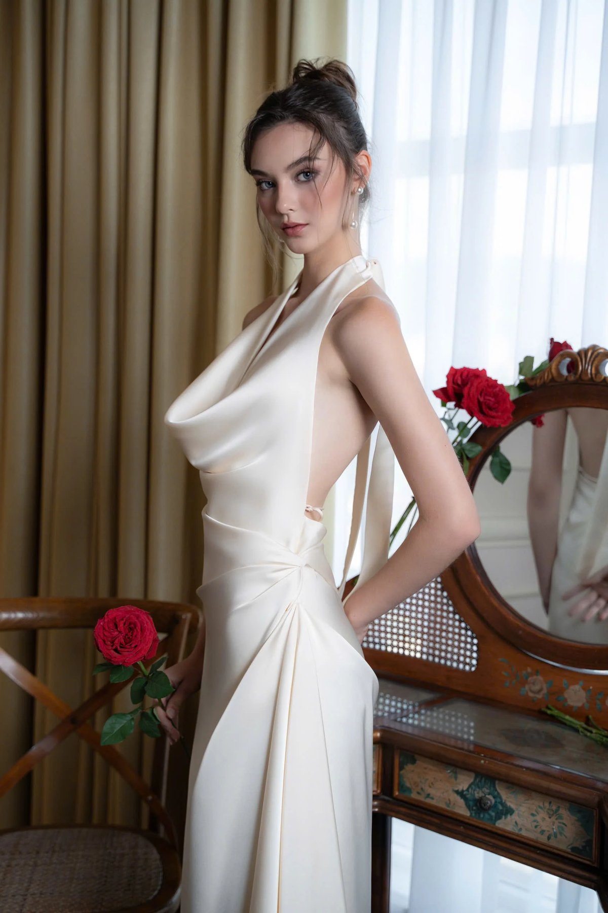 KISSERINE CYNTHIA Satin Halter Neck Asymmetric Dress