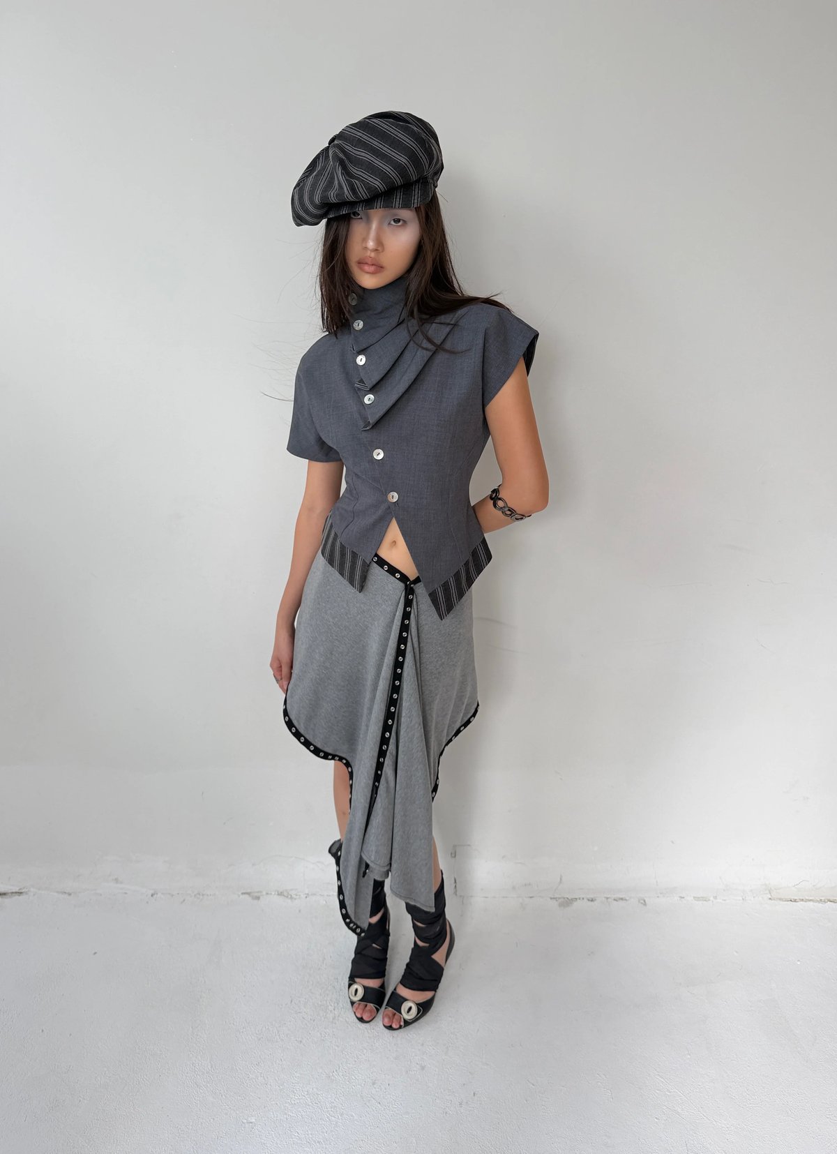 into.eight CIVIC TOP Asymmetric Collar Structured Top