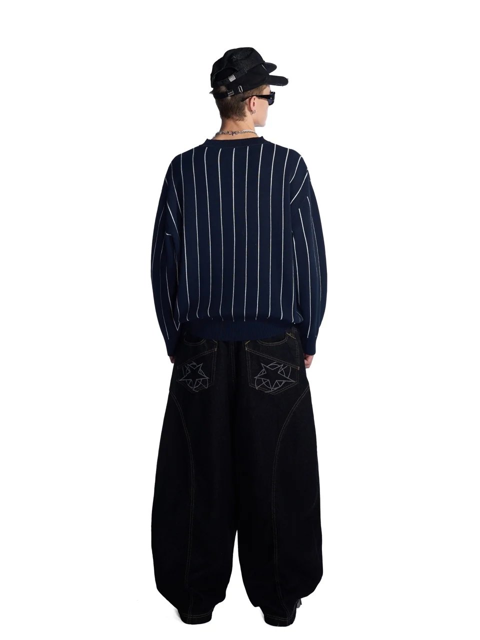 HADES PRIMES Stripe Knit Sweater