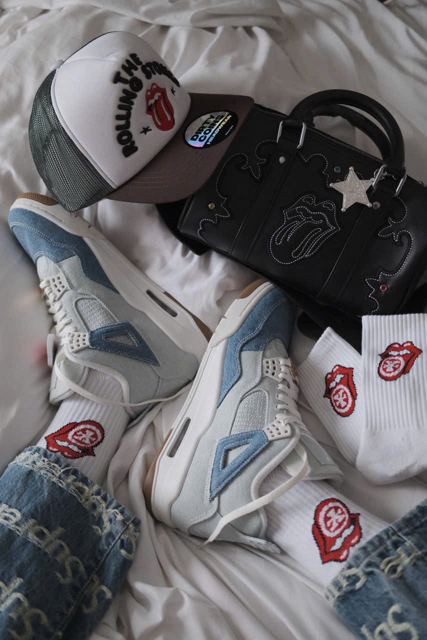 DIRTYCOINS DCxRS Tongue Embroidery Mesh Cap