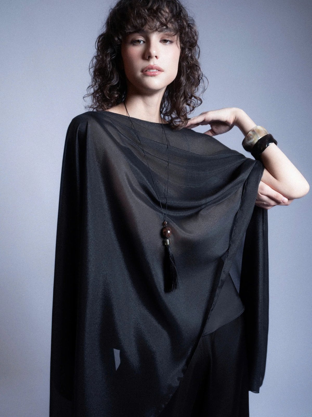 KISSERINE MAY CAPE TOP 雪紡斗篷上衣