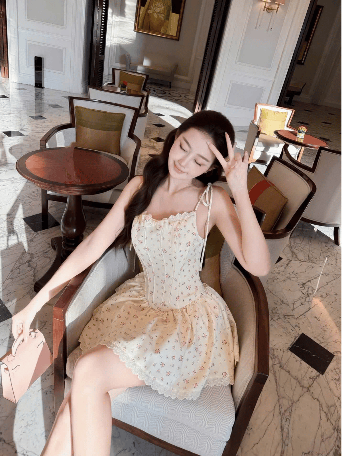 Tran Ali 小碎花蕾絲邊蓬蓬裙
