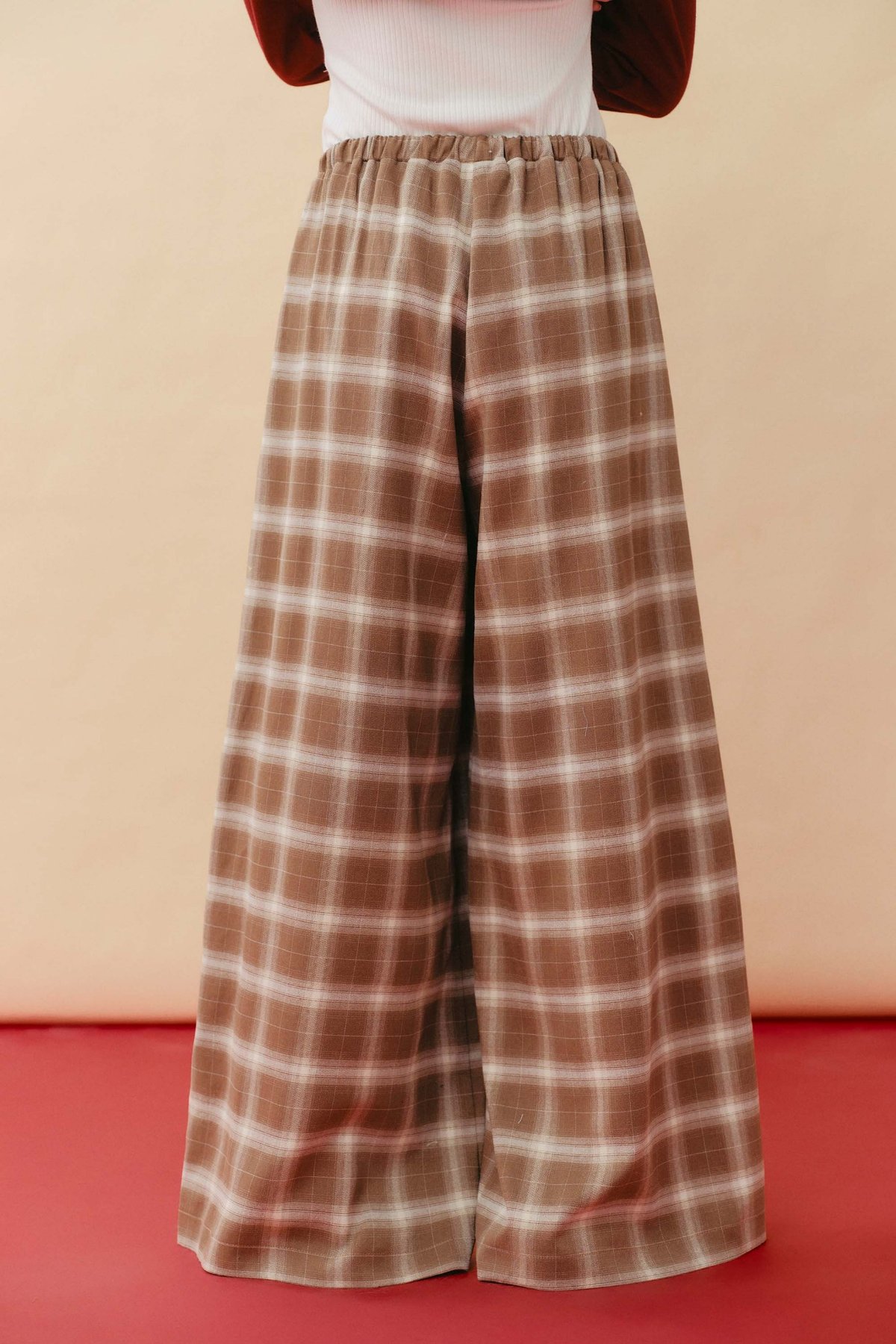 DOTTIE Checkered Long Pants - Brown