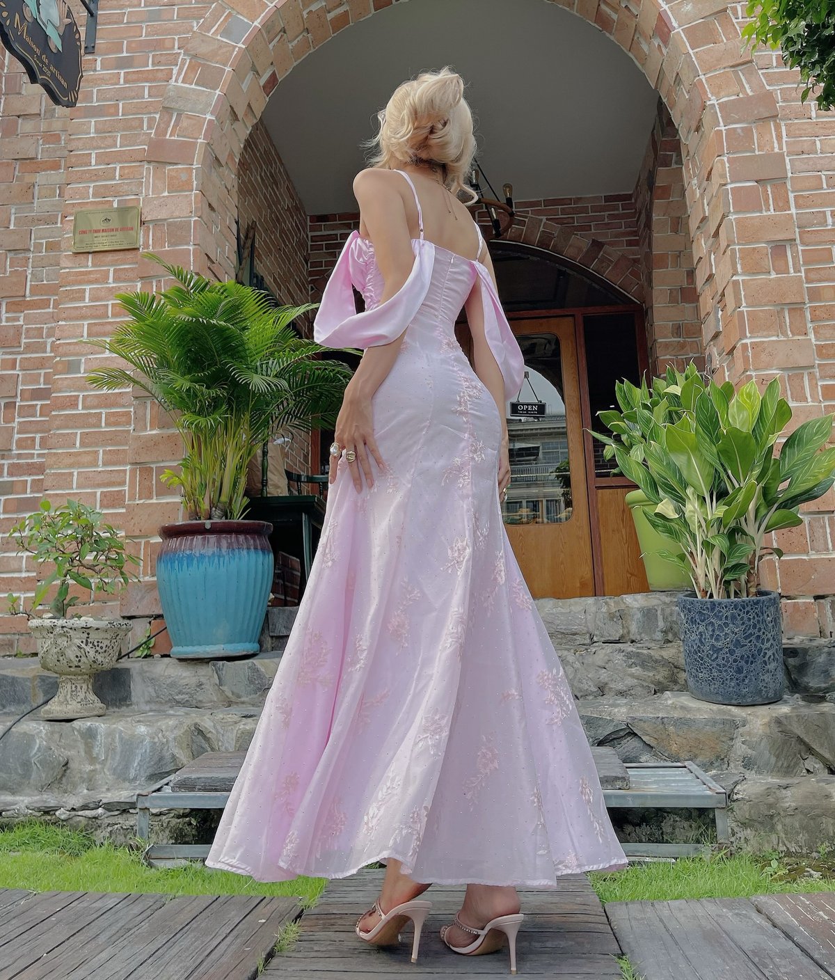 Bandarsaya Barbie Joyce 閃鑽魚尾粉色連身裙