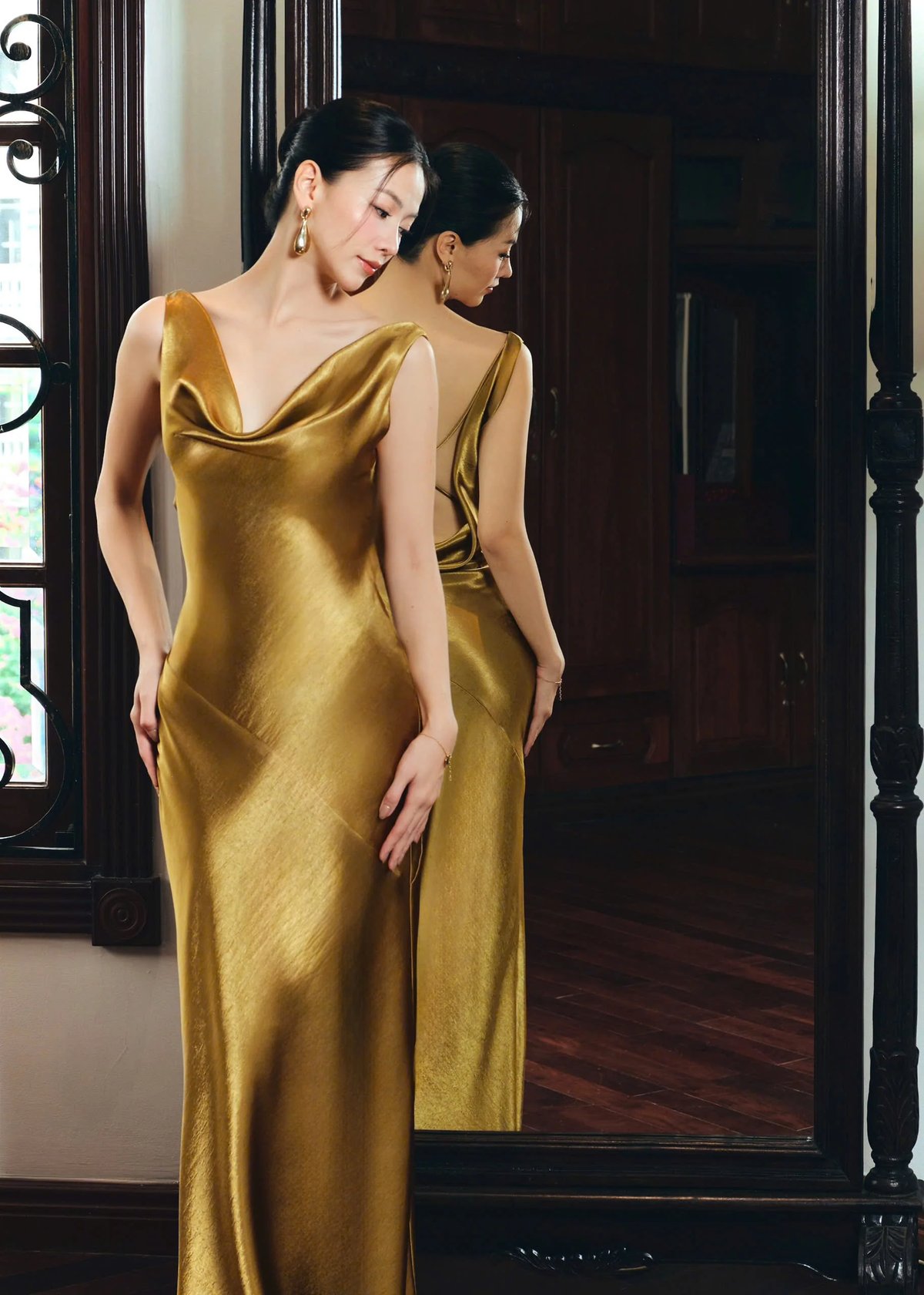 KISSERINE Coralie Metallic Satin Maxi Dress
