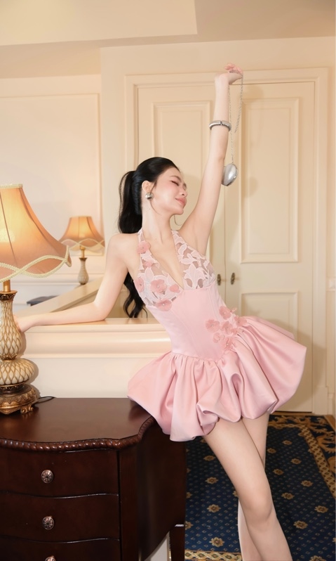 THAOBIBI Lace Trim Puff Skirt Halter Dress
