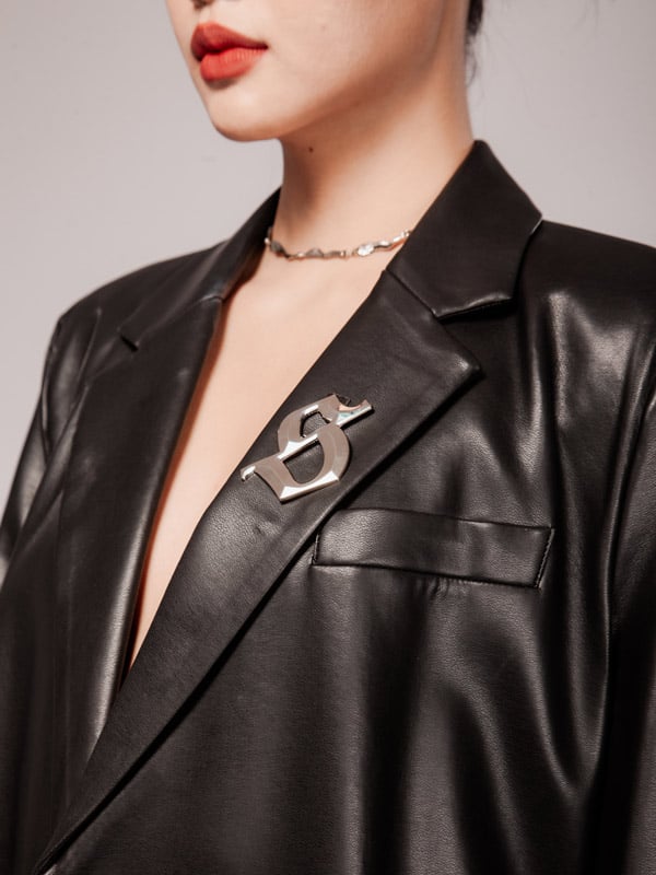 SISTERS S Brooch - Elegant Silver Stainless Steel Accessory