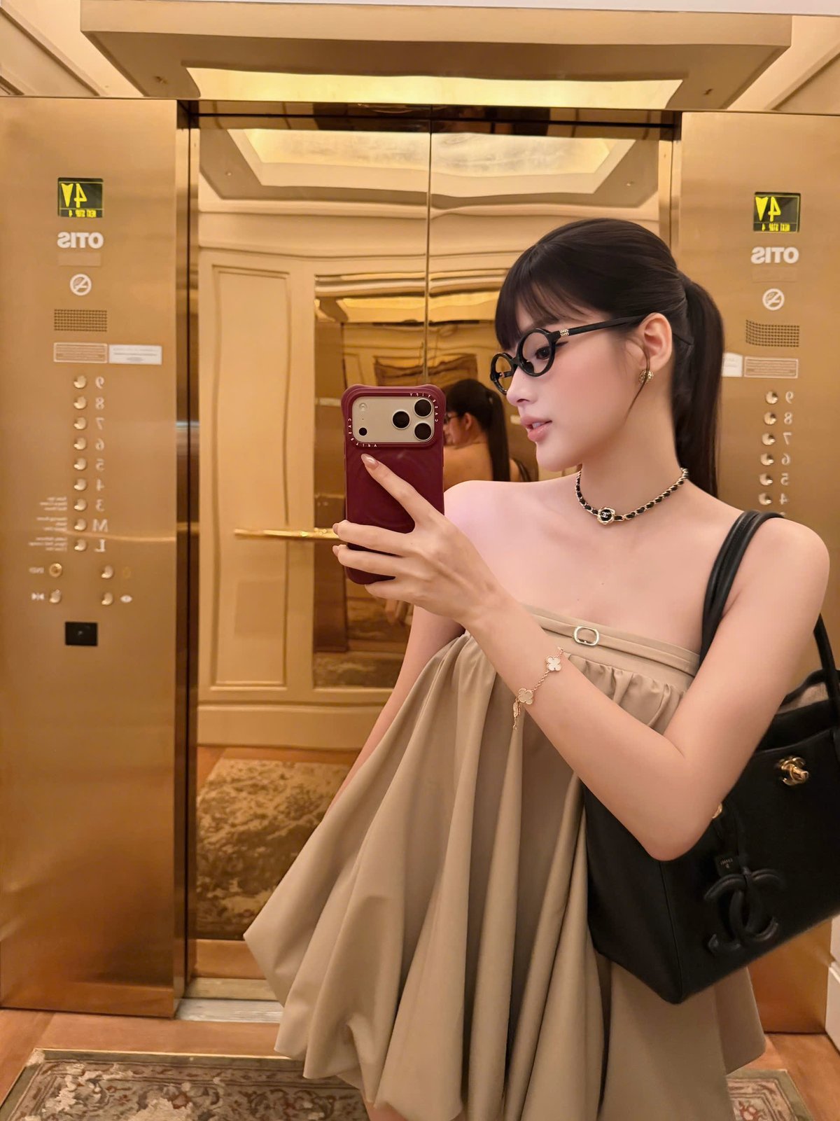 CHOU CHOU 泡泡袖連身裙套裝