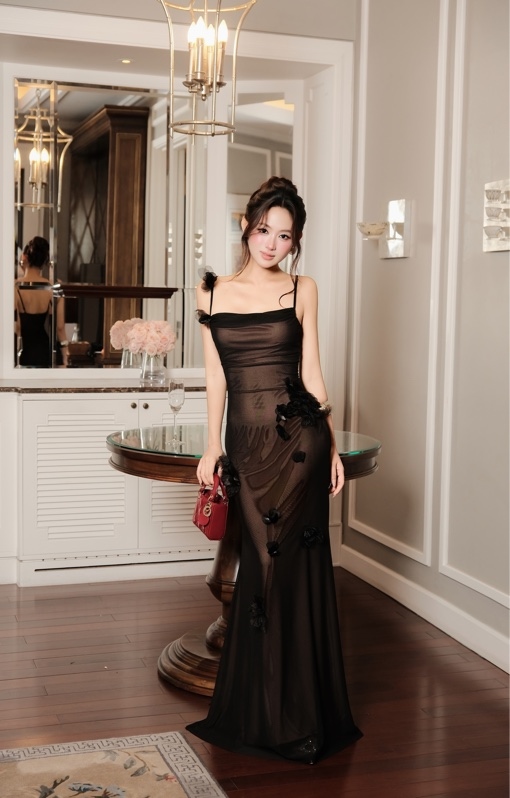 THAOBIBI Floral Appliqué Mesh Spaghetti Strap Maxi Dress