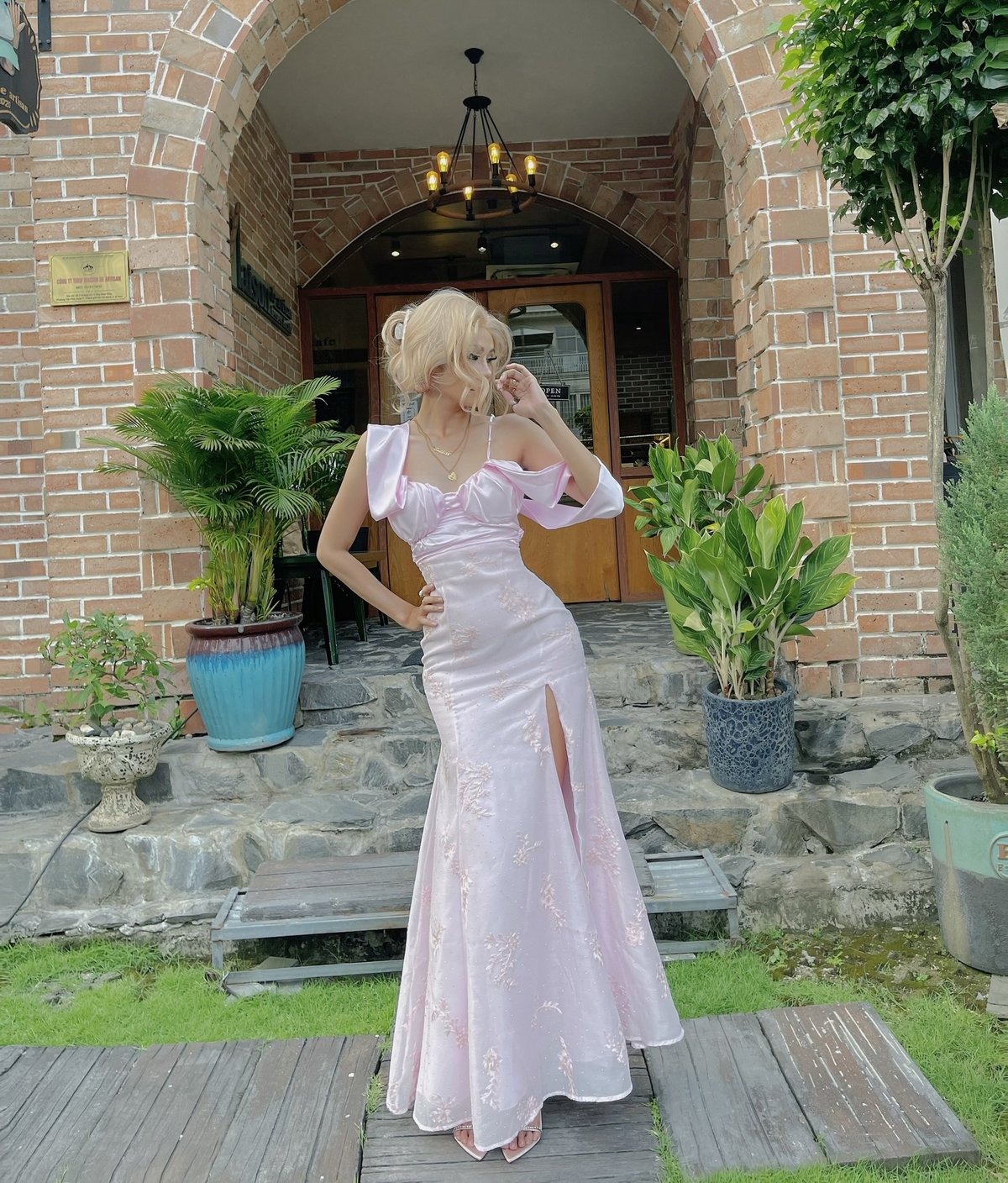 Bandarsaya Barbie Joyce 閃鑽魚尾粉色連身裙