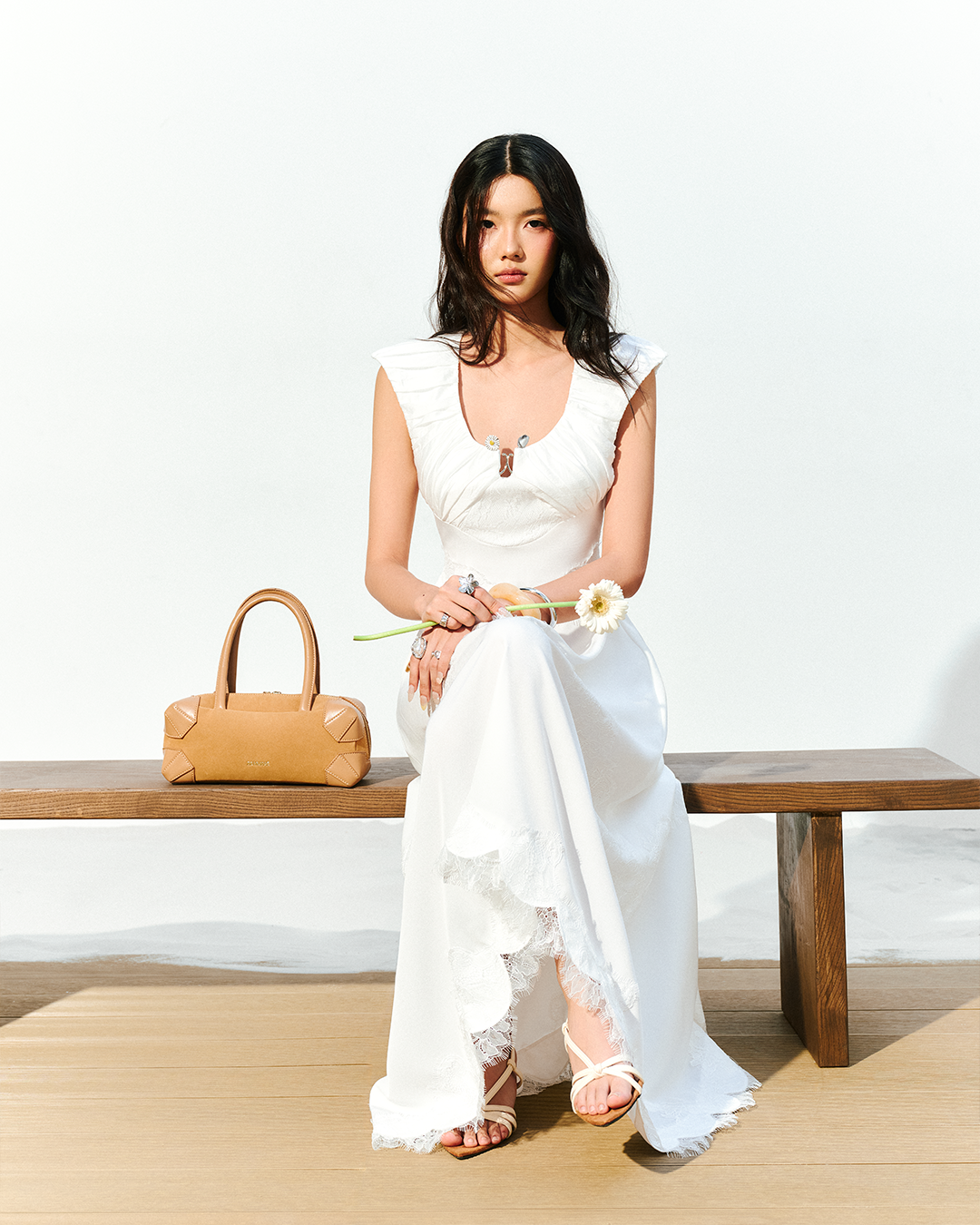 DEAR JOSÉ Moon River Sateen 緞面褶皺蕾絲中長連身裙
