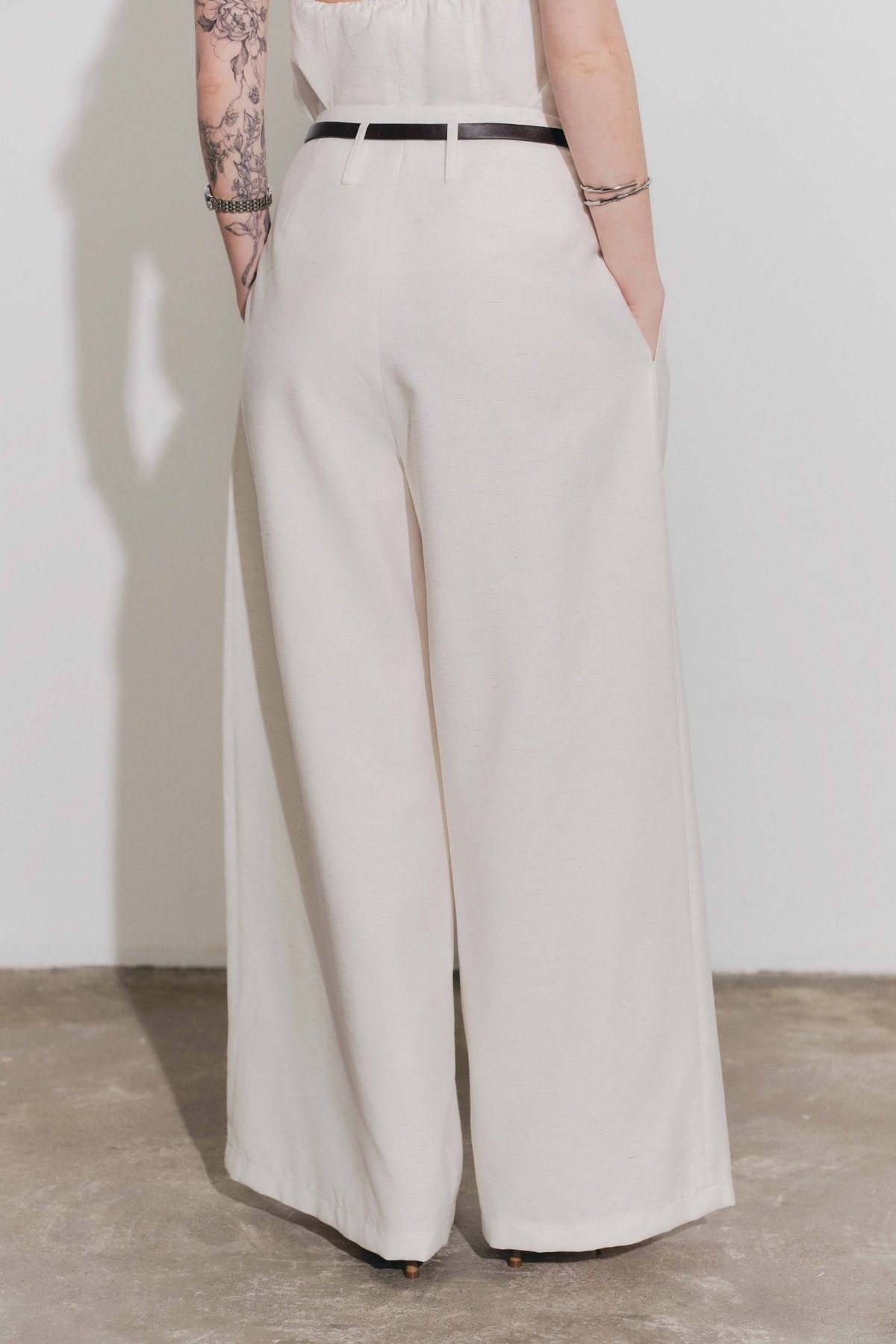 DOTTIE High Waisted Wide Leg Trousers - Light Beige