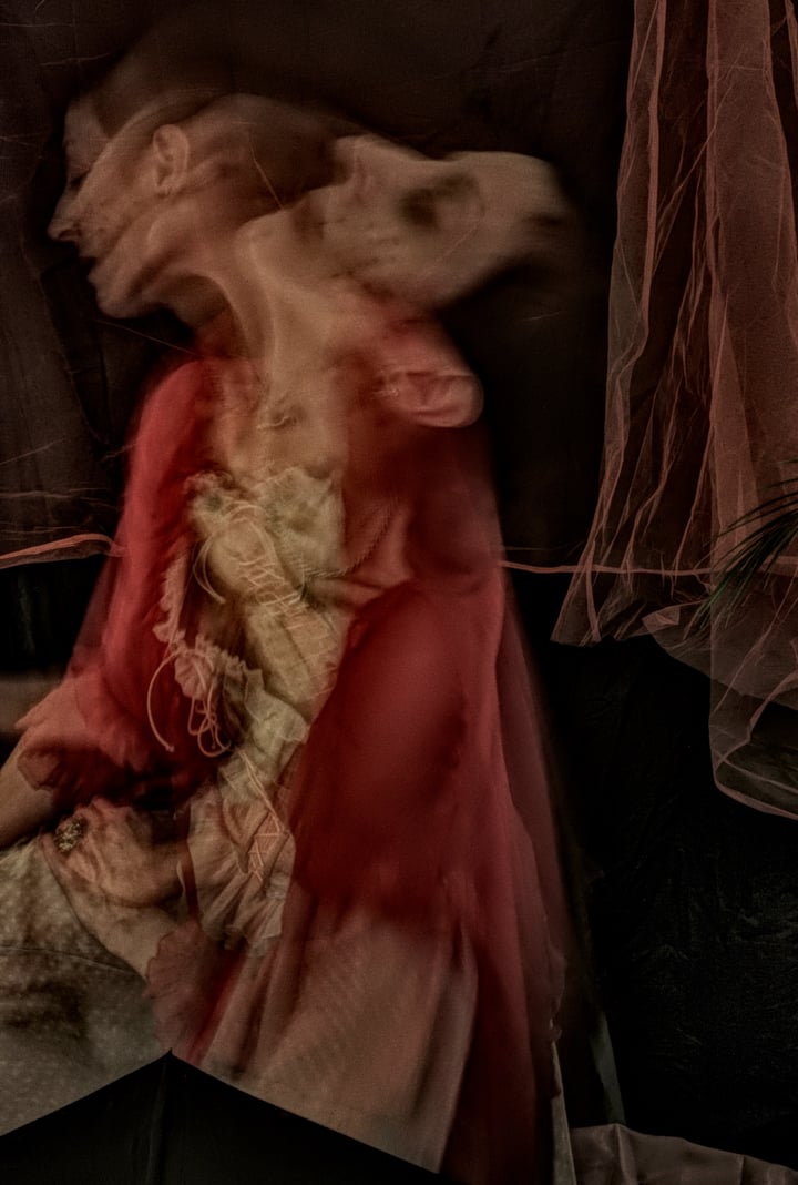 The Unraveling of a Memory