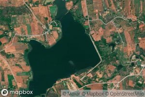 Ang Kep Nam Huai Som Poi