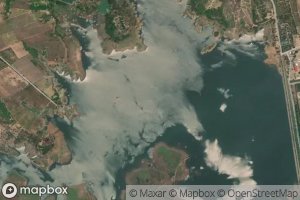 Samnak Mai Teng Reservoir