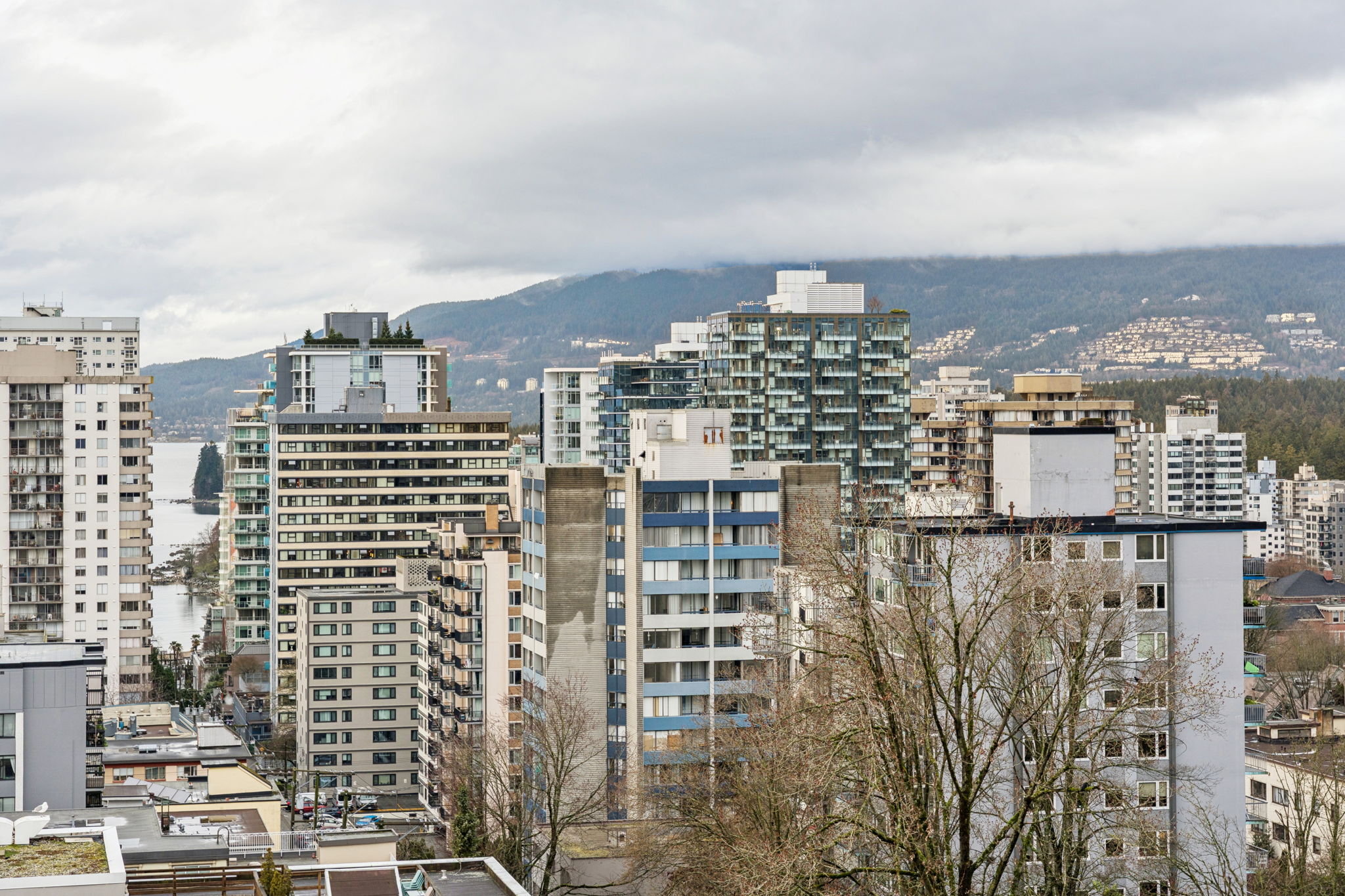 3-Santana-272-suite-image