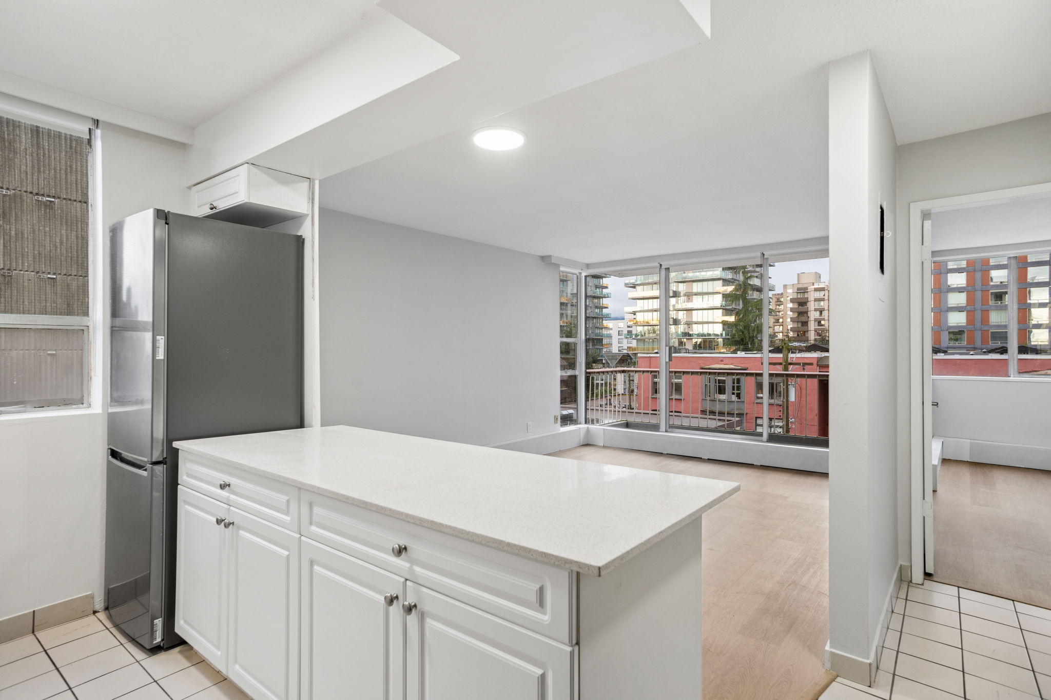 3-Santana-241-suite-image