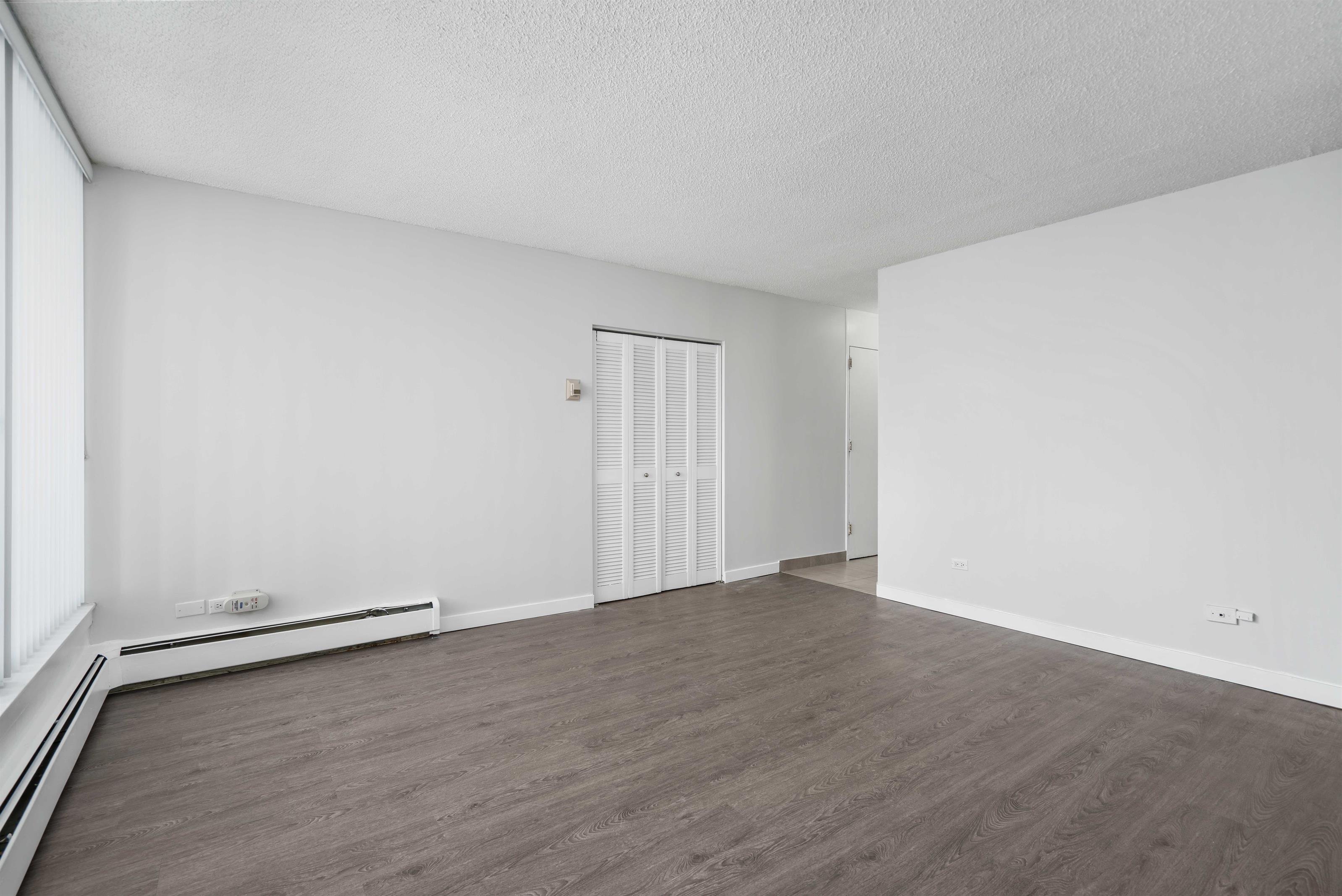 6-Stratton-179-suite-image