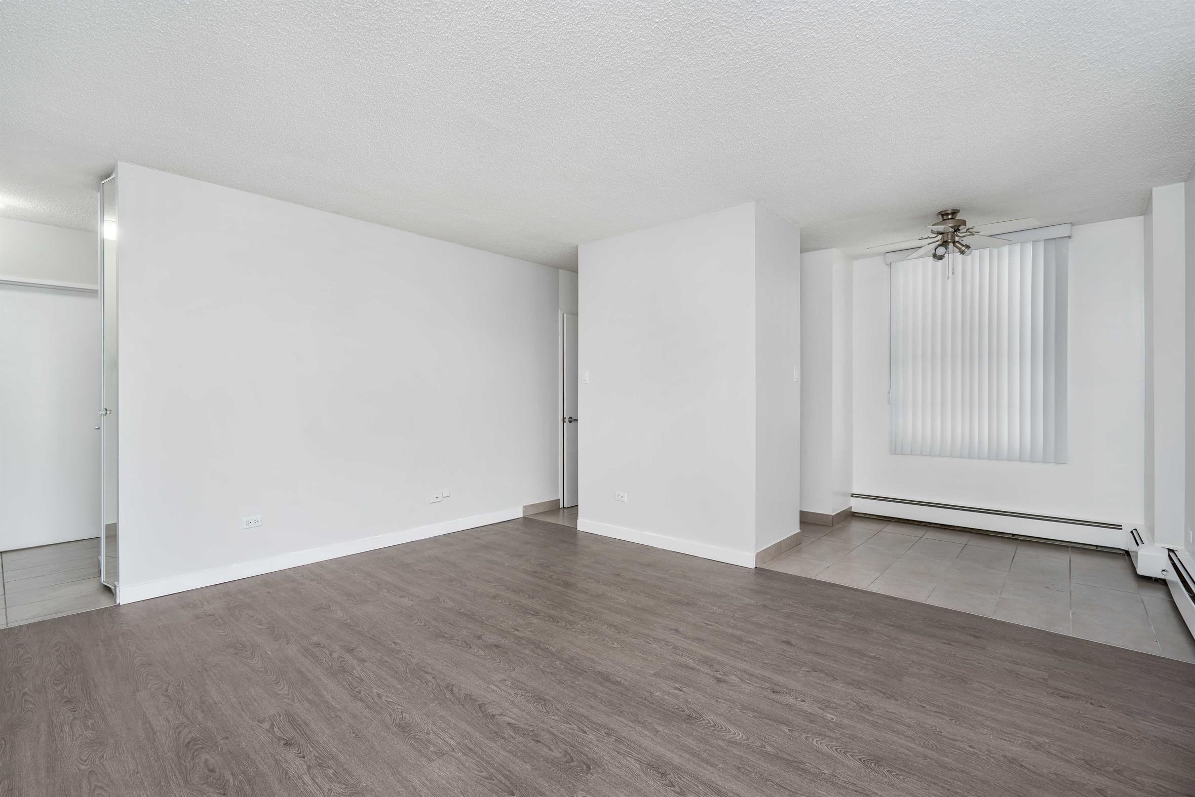 6-Stratton-179-suite-image