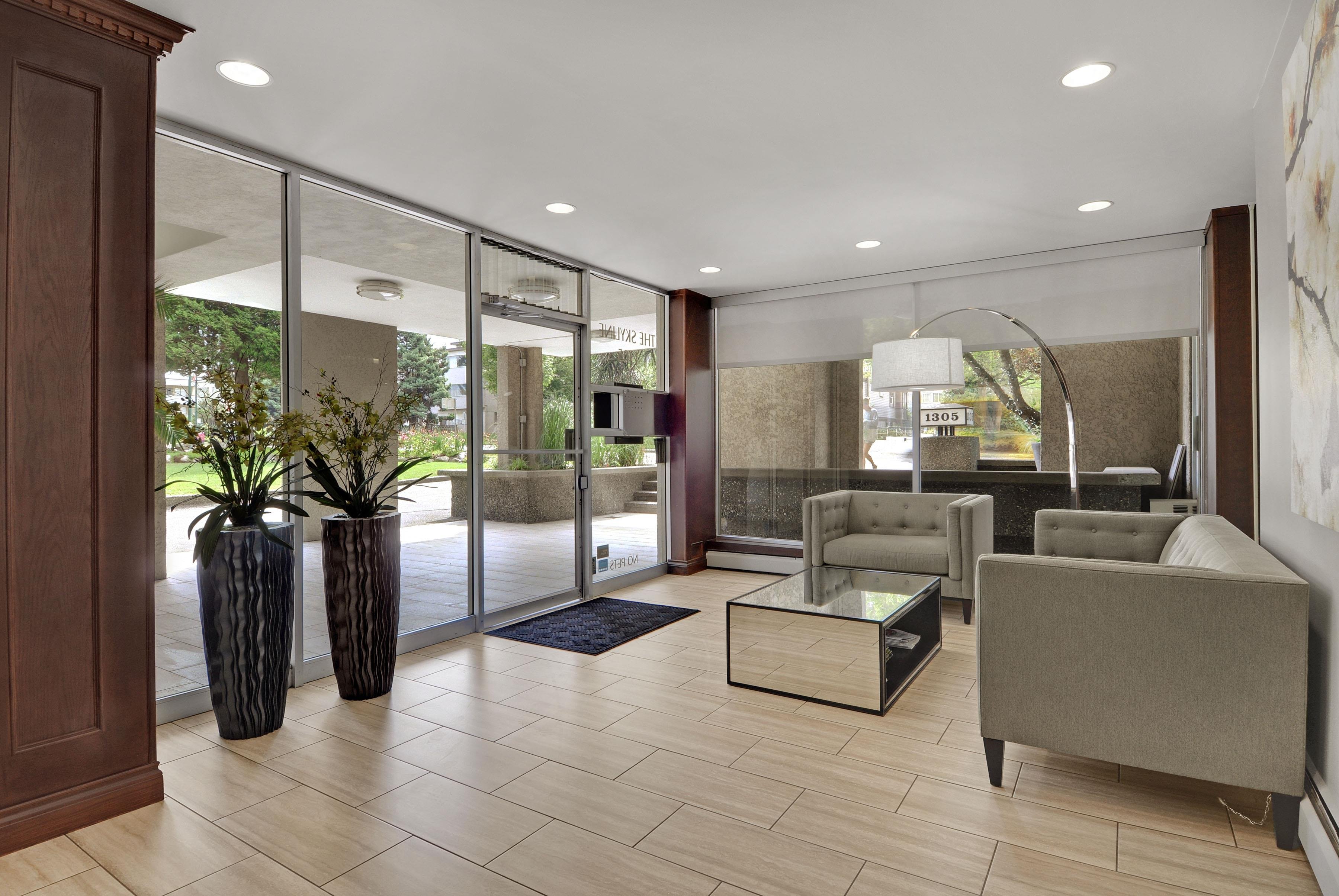 Skyline-19-suite-image