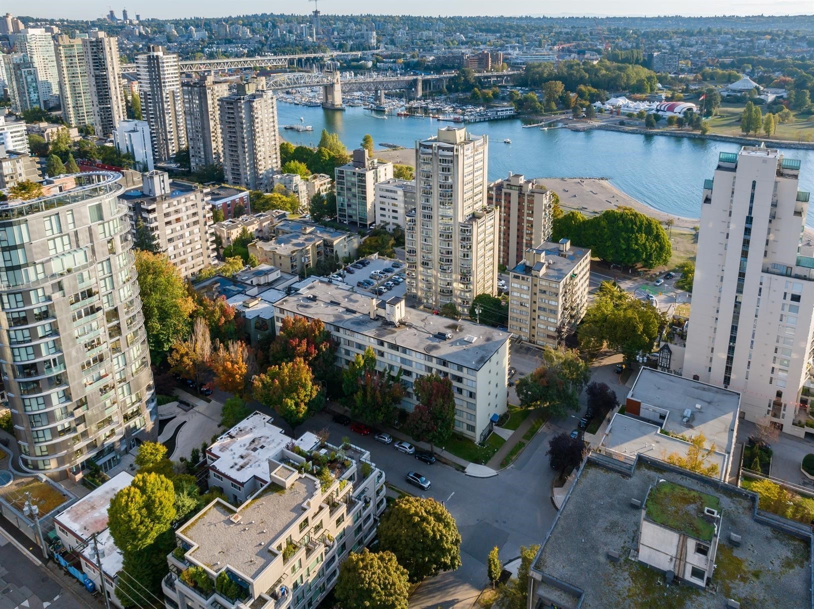 Primary property image.