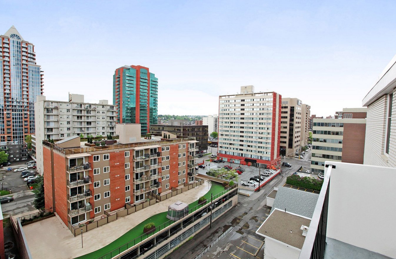 Primary property image.