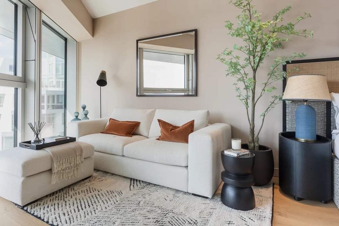 Studio apartment at Battersea Power Station &mdash; photo 4