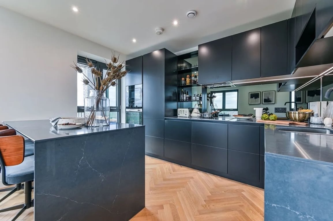 Two-bedroom apartment in Woodberry Down