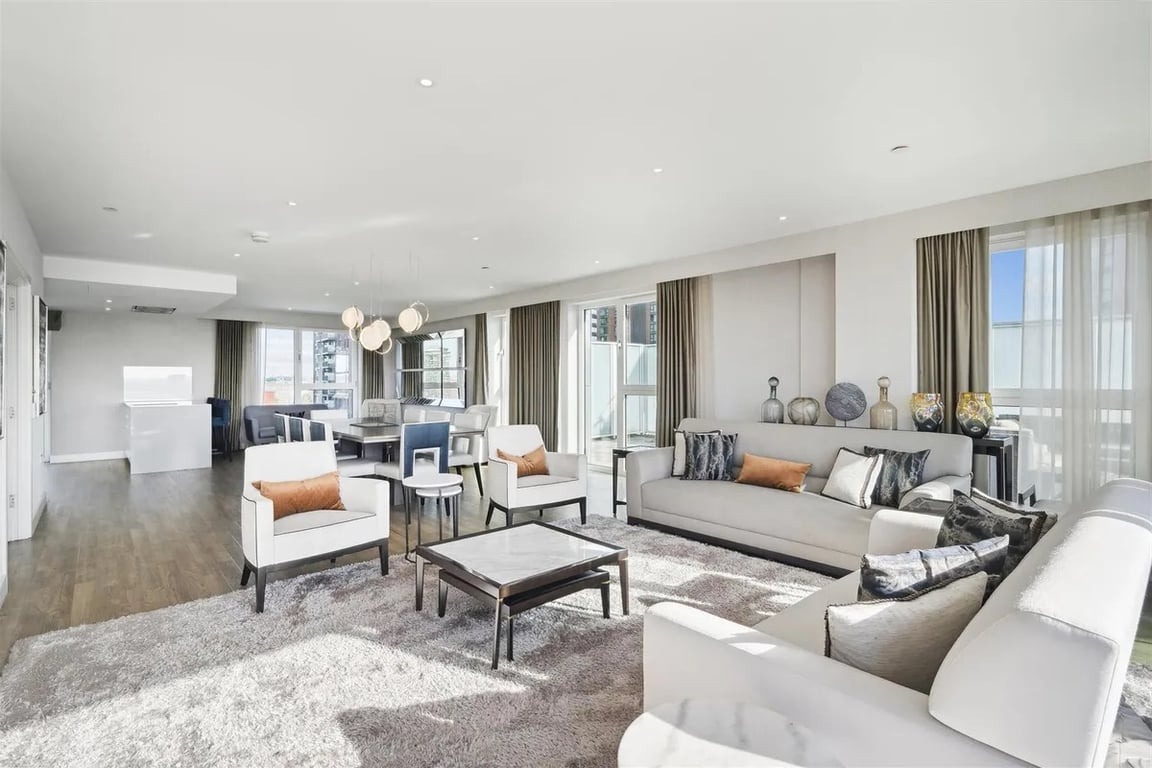 Two-bedroom apartment in Nine Elms