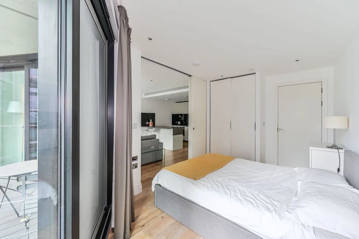 Studio apartment in Nine Elms &mdash; photo 4