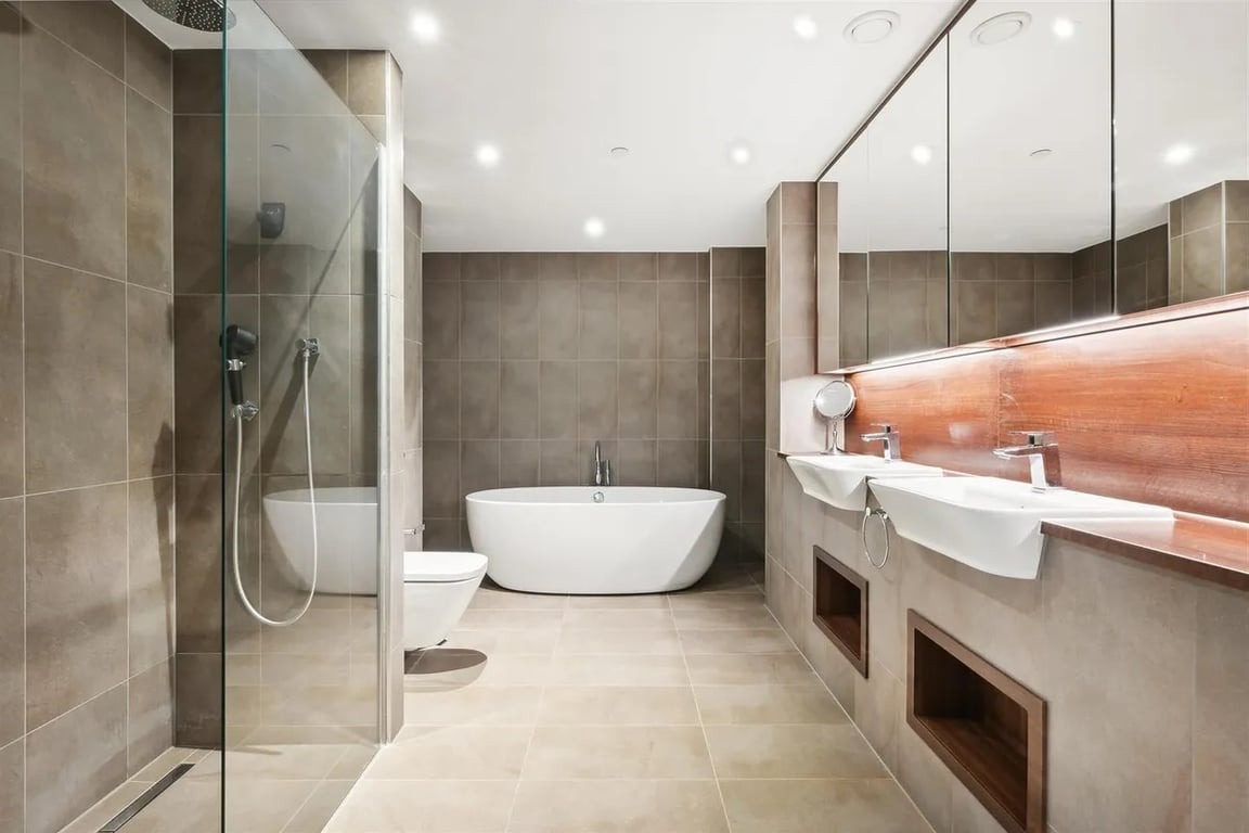 Two-bedroom apartment in Nine Elms &mdash; photo 4