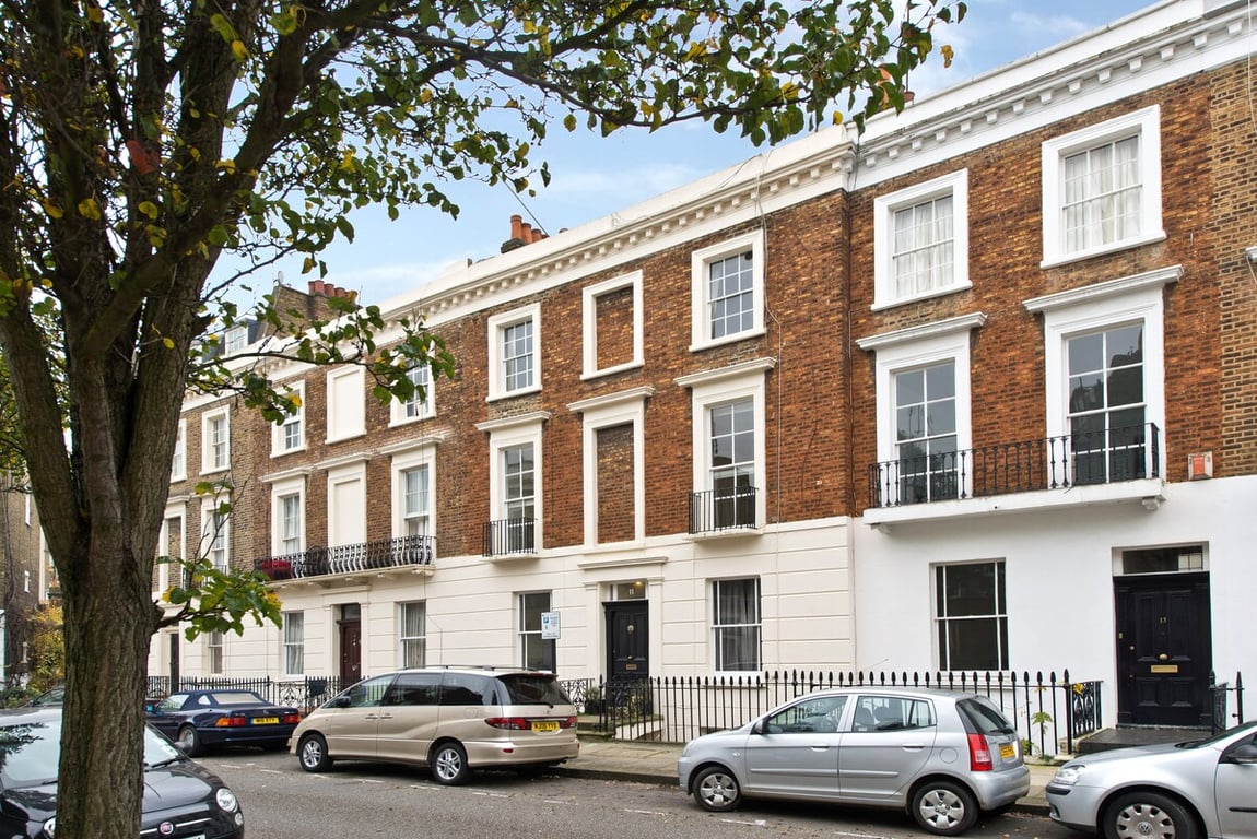 Two-bedroom apartment in Pimlico