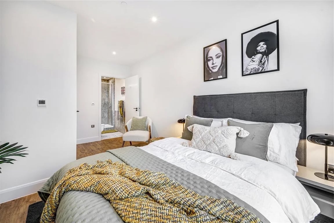 Two-bedroom apartment in Colindale
