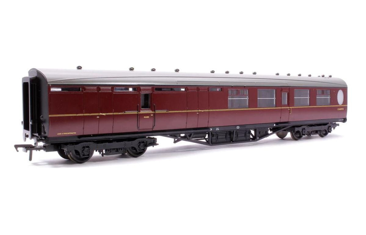 BACHMANN 34-462A LNER THOMPSON BRAKE SECOND CORRIDOR BR MAROON NO. E16859E